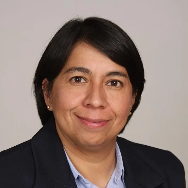 Fís. Luz Calderón, maestra del curso y anfitriona de Astrofest
